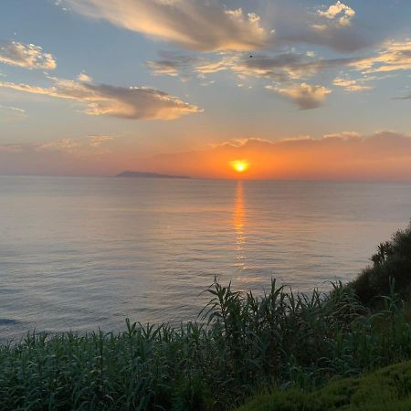 Vacations In Corfu-Antiperni By Corfuescapes Leilighet Antipernoi Eksteriør bilde
